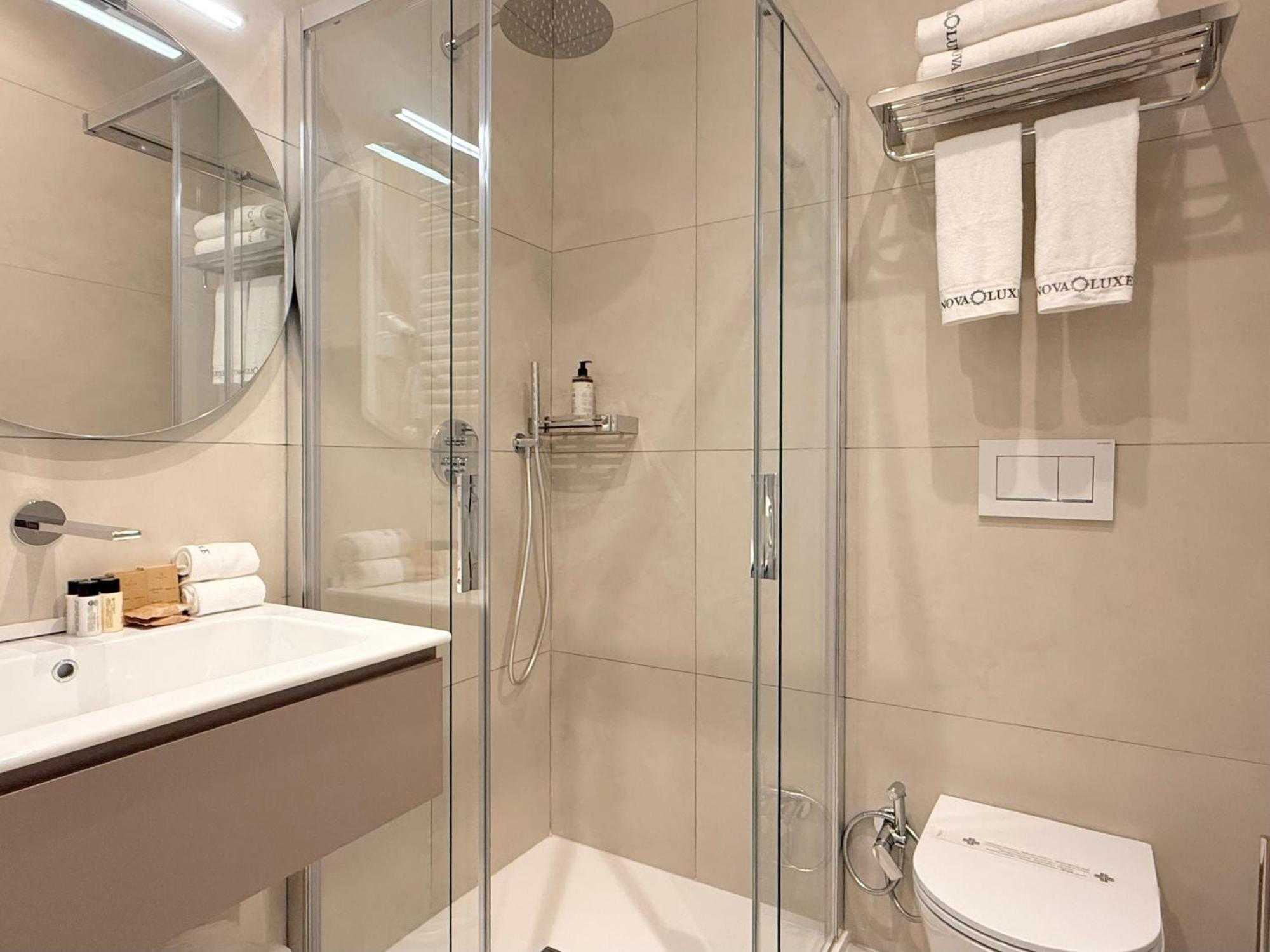 Hotel Nova Luxe Rzym Zewnętrze zdjęcie